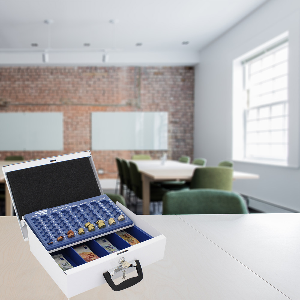 rottner-bruessel-weiss-geldzaehlkassette-t03232_anwenderbild1 Rottner Geldkassette Brüssel weiss