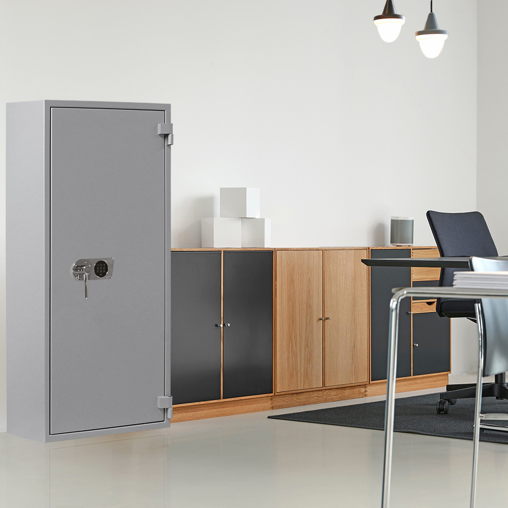 rottner-papiersicherungsschrank-superpaper-160-premium-el-t04982_anwenderbild Rottner Papiersicherungsschrank EN1 Super Paper 160 Premium Elektronikschloss weißaluminium