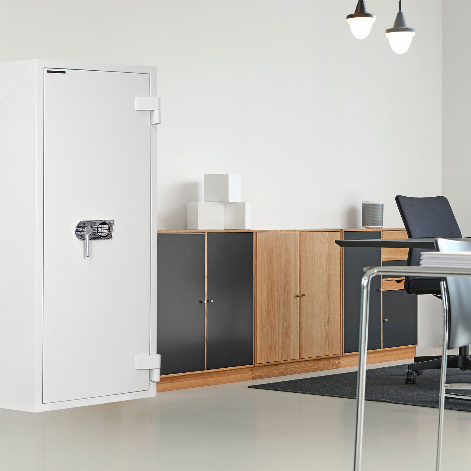 rottner-wertschutzschrank-diamant-super-fire-premium-do160-elektronikschloss-t05942_anwenderbild Rottner Wertschutzschrank EN3 Diamant Super Fire Premium DO160 Elektronikschloss lichtgrau