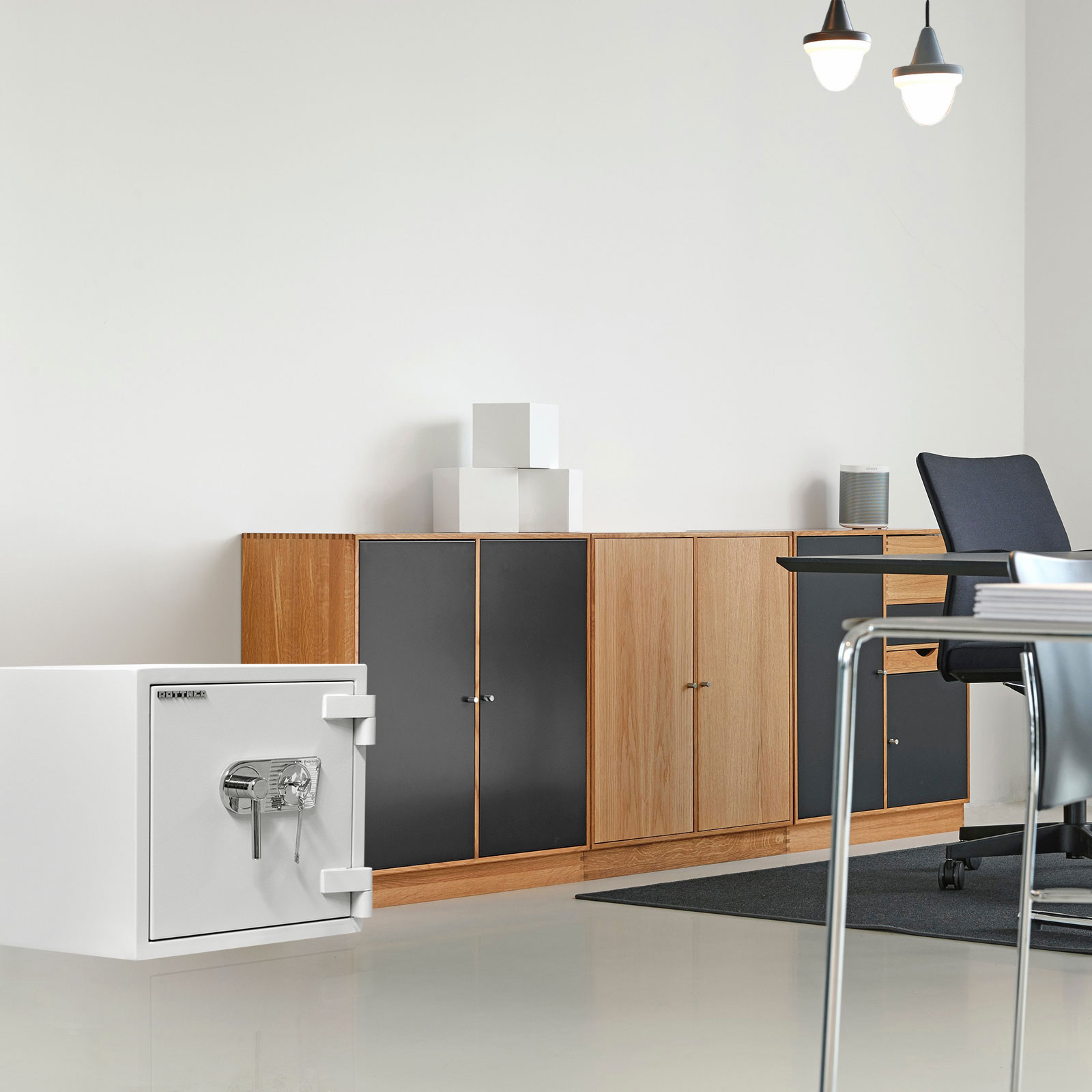 rottner-wertschutzschrank-en2-diamant-fire-premium-po50-db-t05908_anwenderbild Rottner Wertschutzschrank EN2 Diamant Fire Premium PO50 Doppelbartschloss