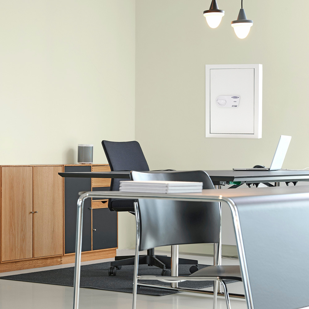 rottner-schluesseltresor-st150-premium-s00338_anwenderbild Rottner Schlüsseltresor ST 150 Premium Doppelbartschloss grau