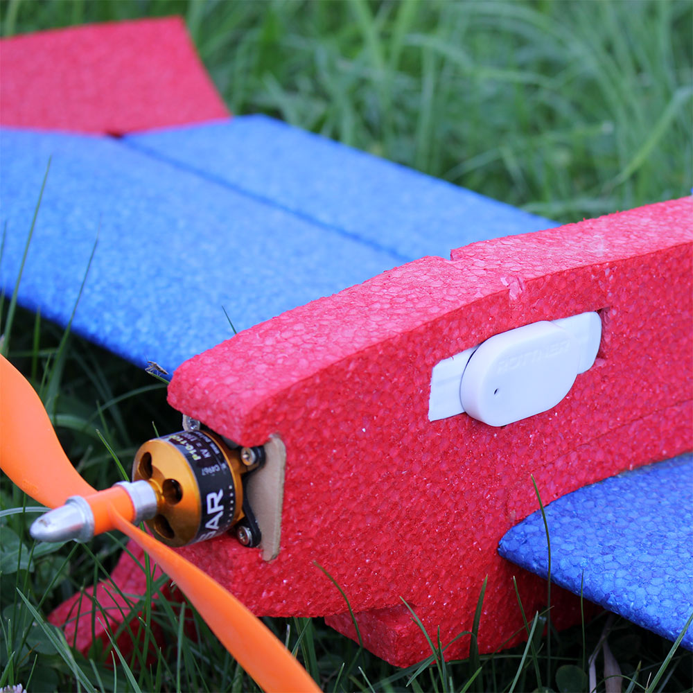 rottner-accu-control-akkuueberwachung-t06236_anwenderbild-modellflieger.jpeg Rottner Akku Hitzemelder Aufkleber