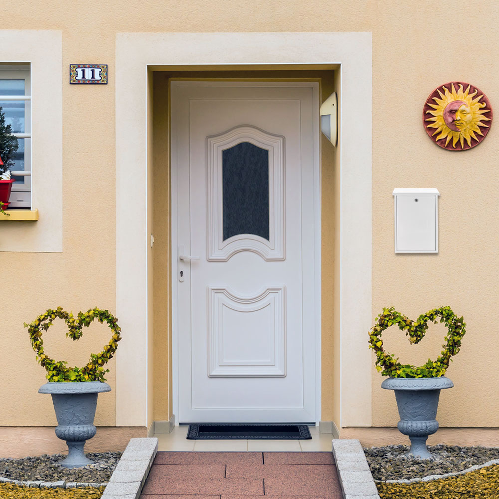 rottner-briefkasten-parma-weiss-t03404_anwenderbild.jpeg Rottner Briefkasten Parma weiss