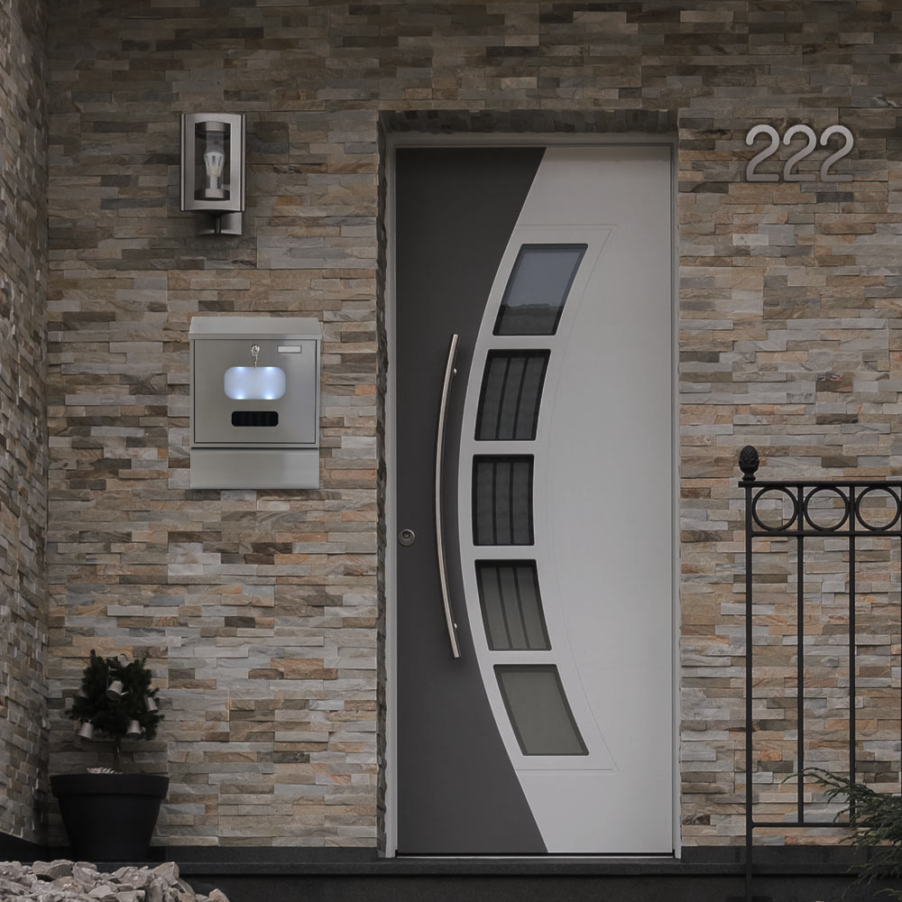 rottner-briefkasten-solaro-inox-t06328_anwenderbild1.jpeg Rottner Briefkasten Solaro Inox