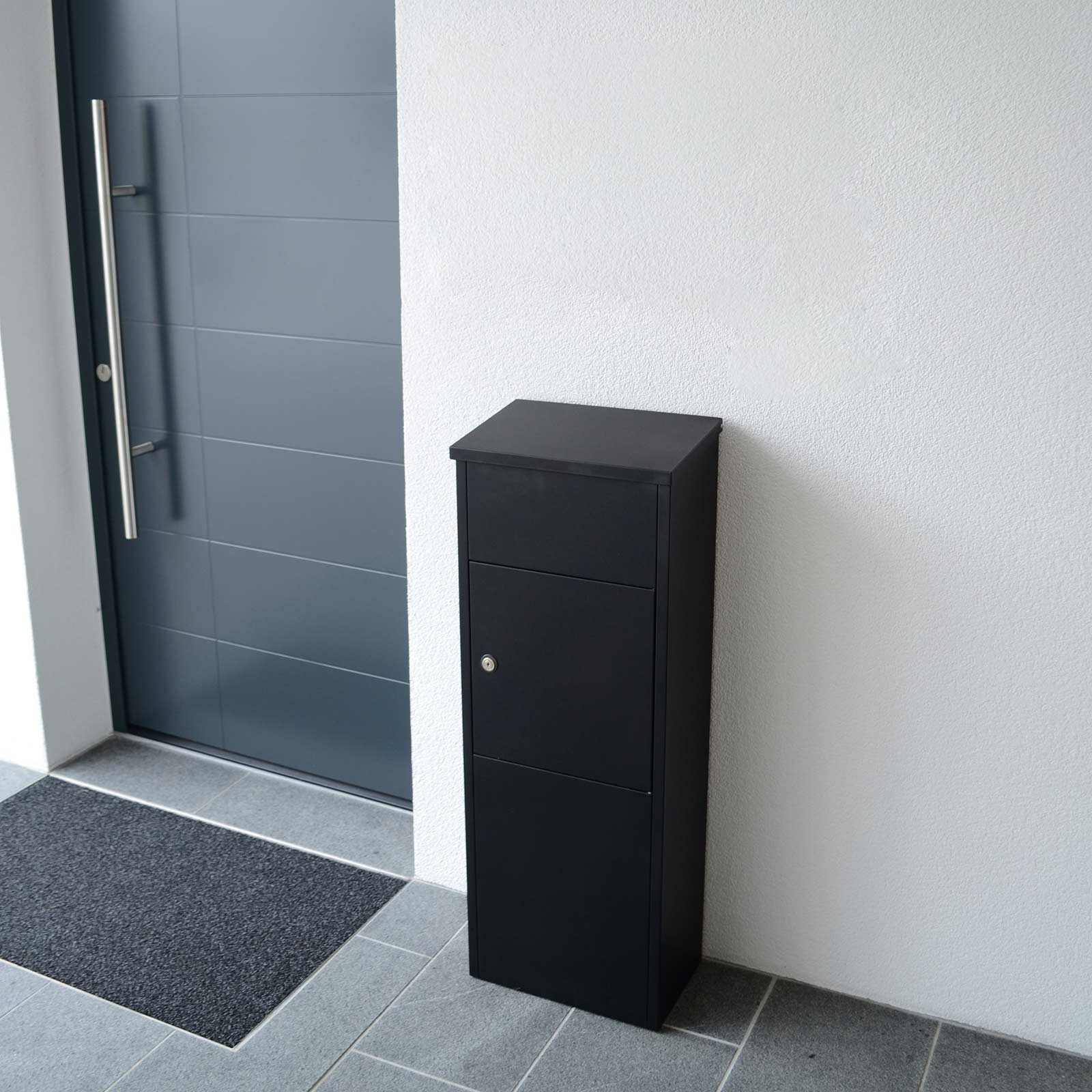 rottner-parcel-keeper-1000-black-t05781_anwenderbild2-1 Rottner Stand Paketbriefkasten Parcel Keeper 1000 schwarz